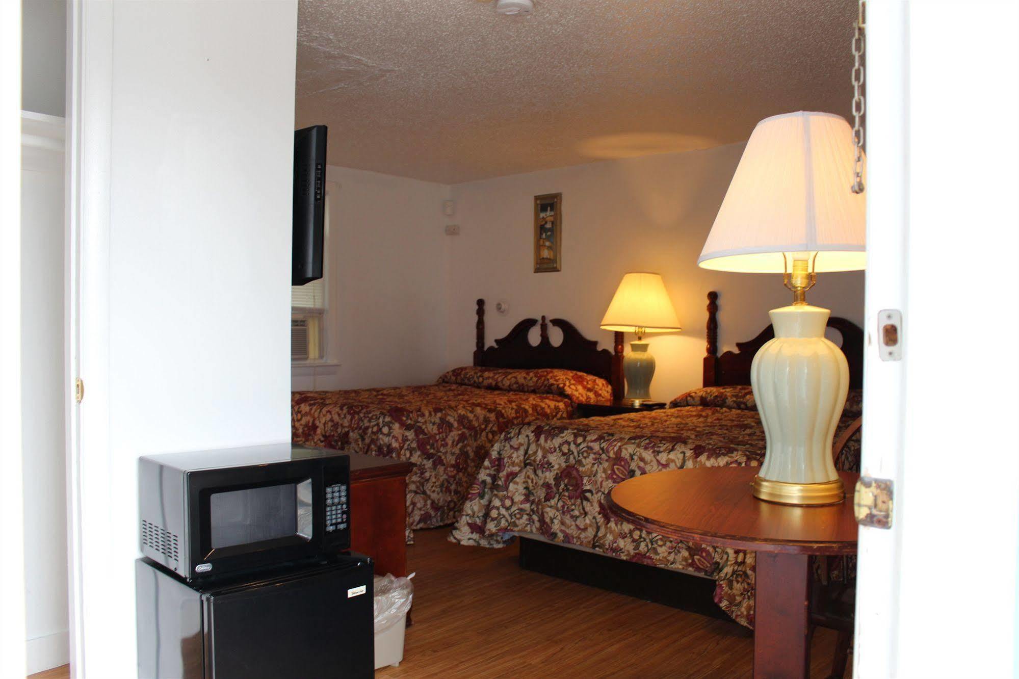 Oceanside Motel Денис Порт Екстериор снимка